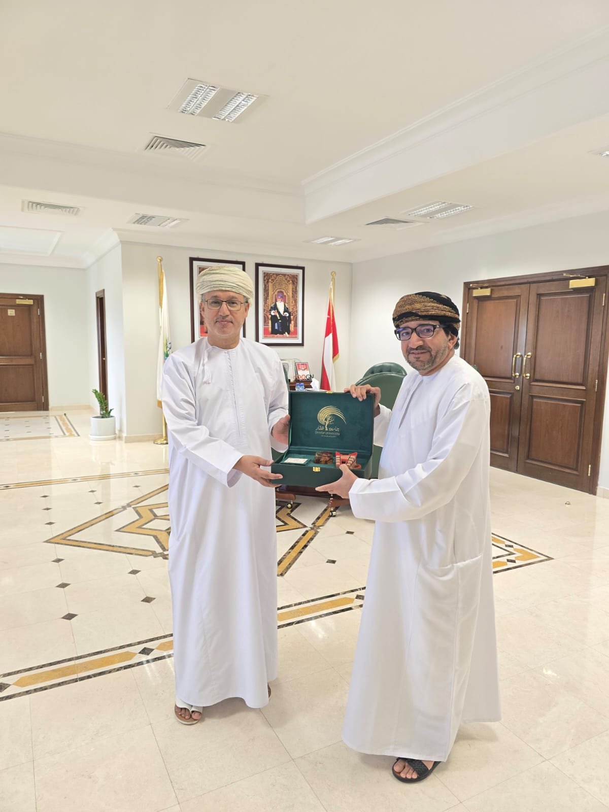 Distinguished Visit of Dean of College of Medicine and Health Sciences – Sultan Qaboos University to Dhofar University Enhances Academic Partnership